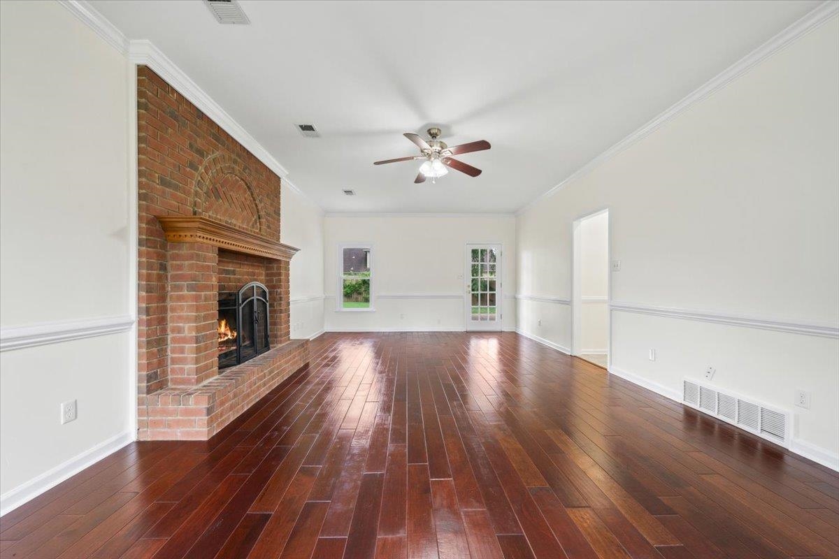 Collierville, Tennessee 38017, United States, 4 Bedrooms Bedrooms, ,3 BathroomsBathrooms,Residential,Active,176022