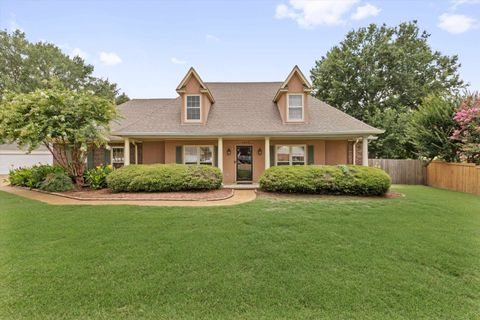 Photo of 1003 COURTNEY CV, Collierville, TN 38017 (MLS # 10226290)