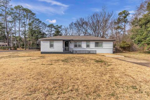 Photo of 1371 PHILLIPS RD, Memphis, TN 38134 (MLS # 10213437)