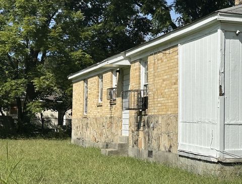 Photo of 2246 GRIGGS AVE, Memphis, TN 38108 (MLS # 10213634)