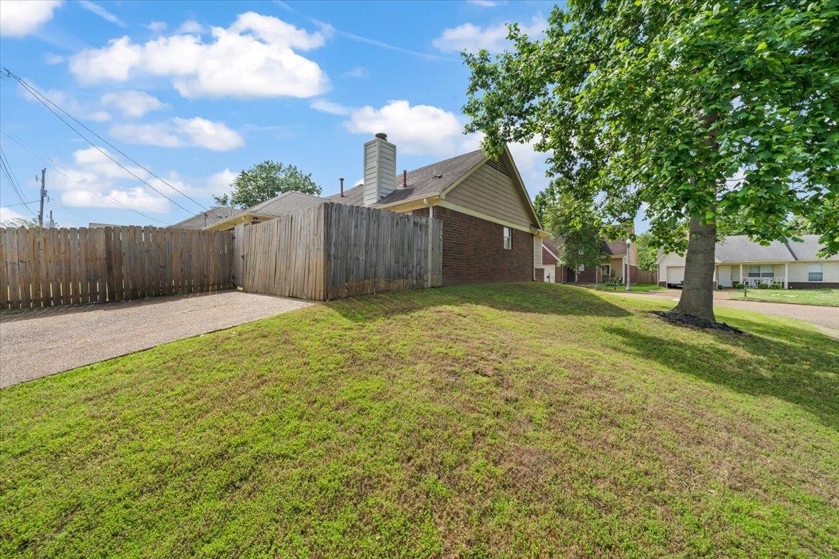 Memphis, Tennessee 38016, United States, 3 Bedrooms Bedrooms, ,2 BathroomsBathrooms,Residential,Pending,144948