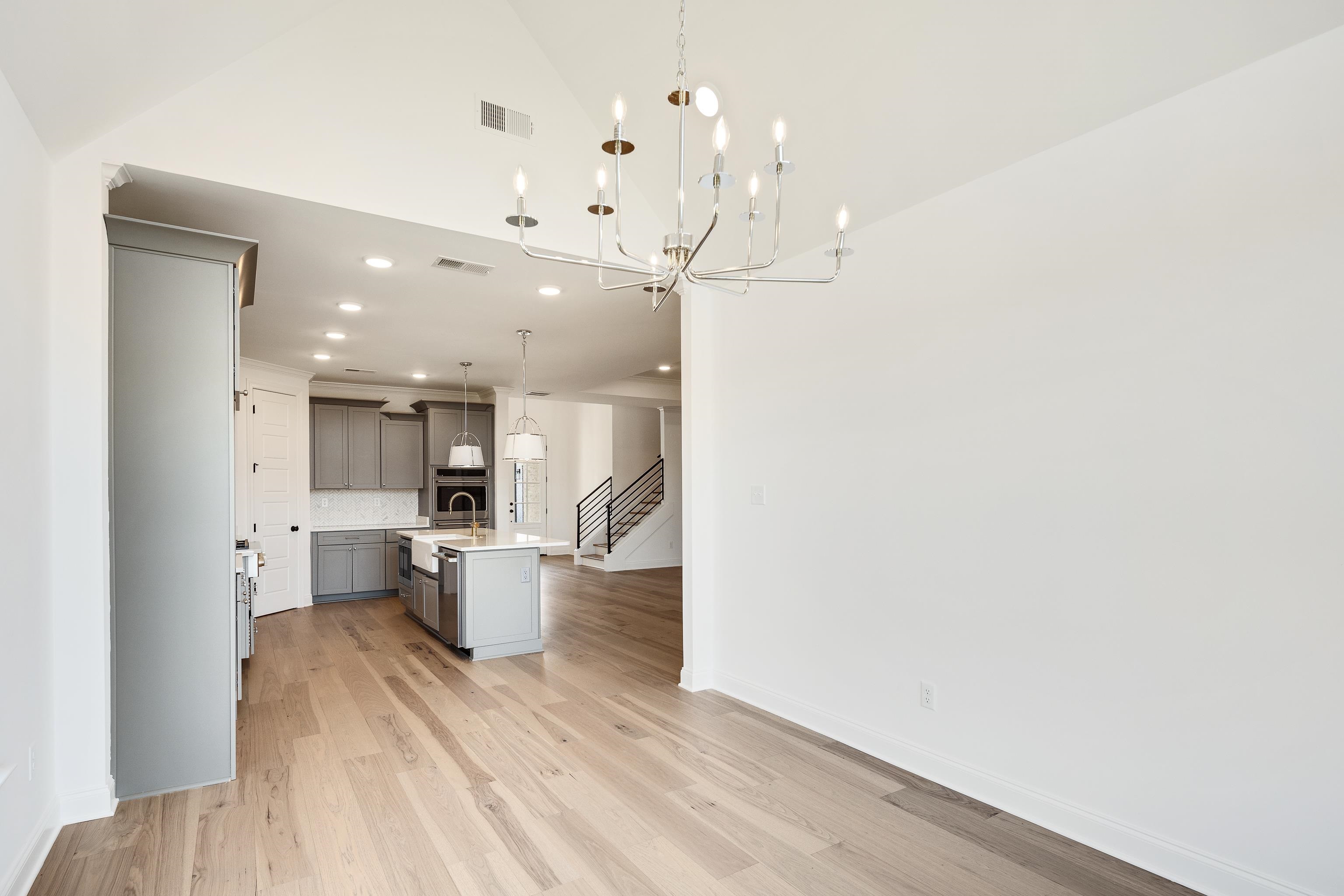 Arlington, Tennessee 38002, United States, 5 Bedrooms Bedrooms, ,3 BathroomsBathrooms,Residential,Active,33077