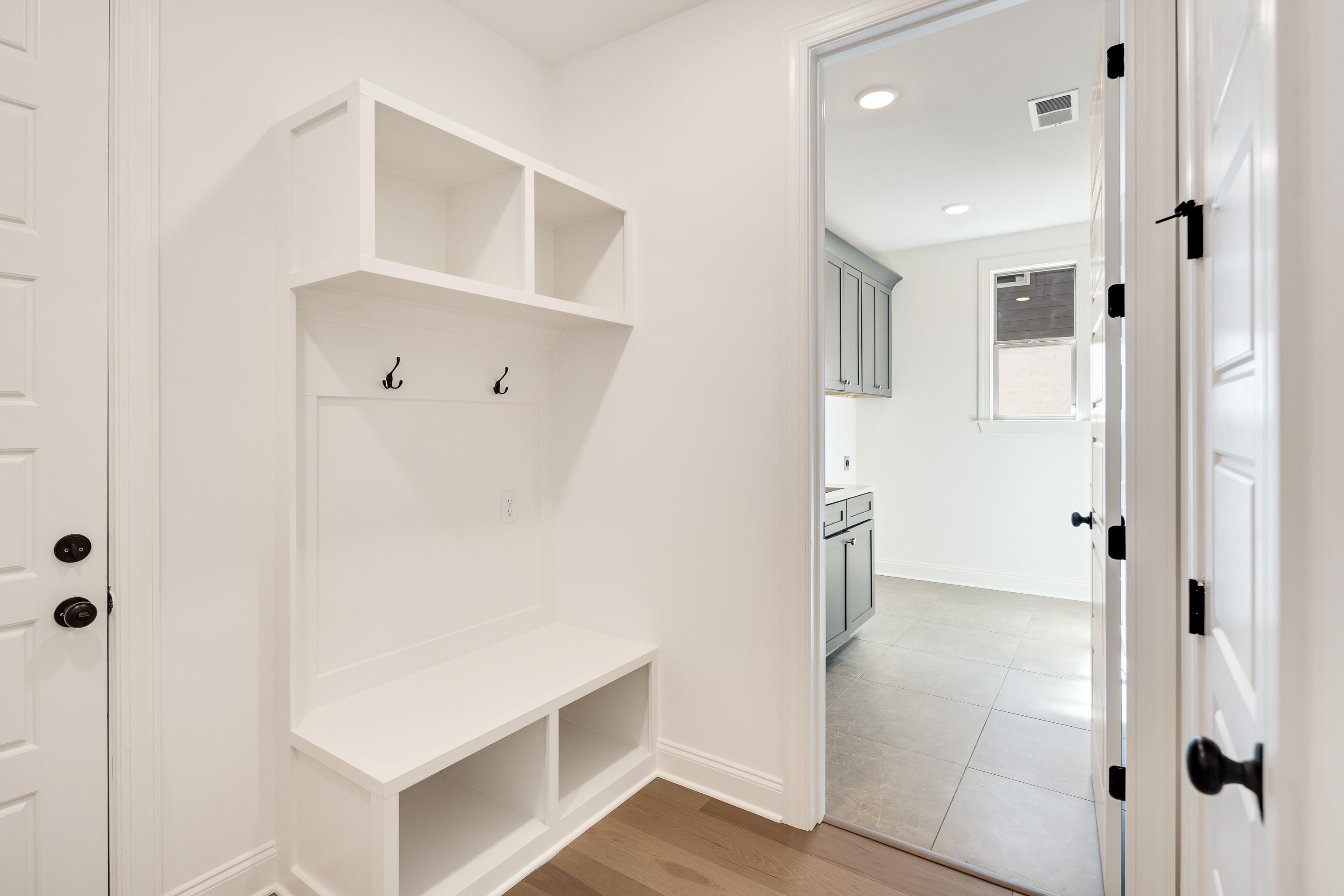 Arlington, Tennessee 38002, United States, 5 Bedrooms Bedrooms, ,3 BathroomsBathrooms,Residential,Active,33077