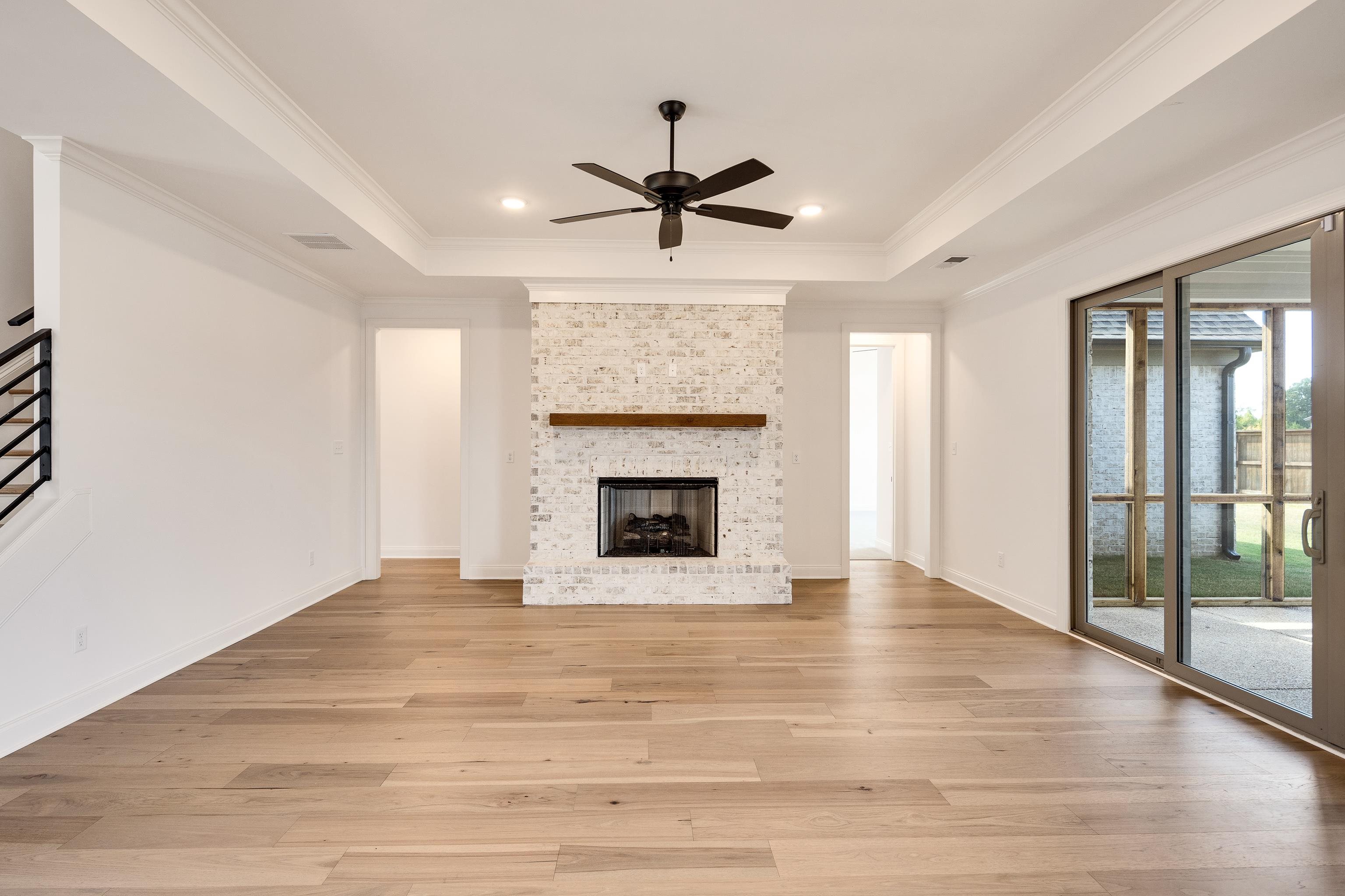 Arlington, Tennessee 38002, United States, 5 Bedrooms Bedrooms, ,3 BathroomsBathrooms,Residential,Active,33077