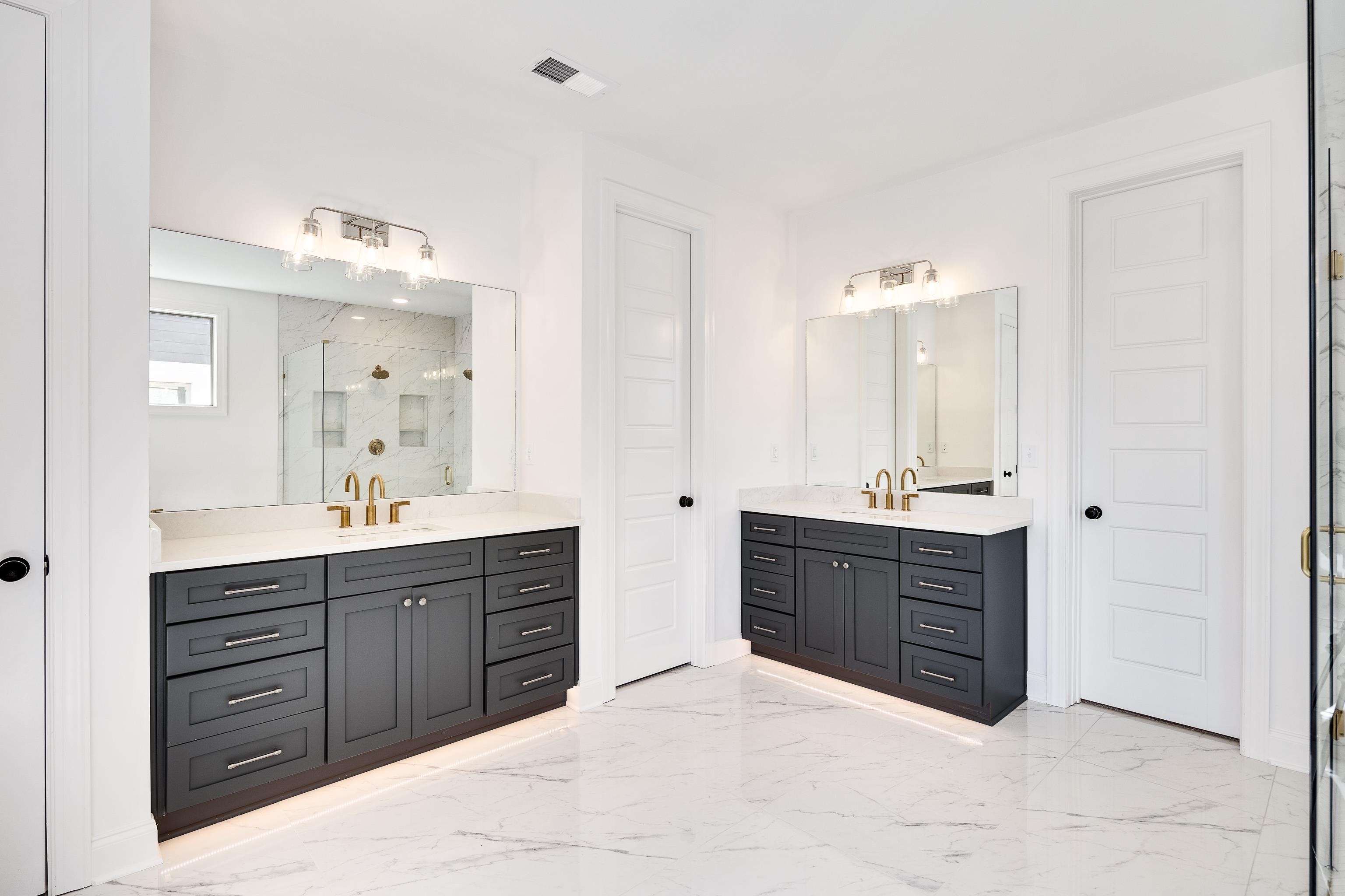 Arlington, Tennessee 38002, United States, 5 Bedrooms Bedrooms, ,3 BathroomsBathrooms,Residential,Active,33077