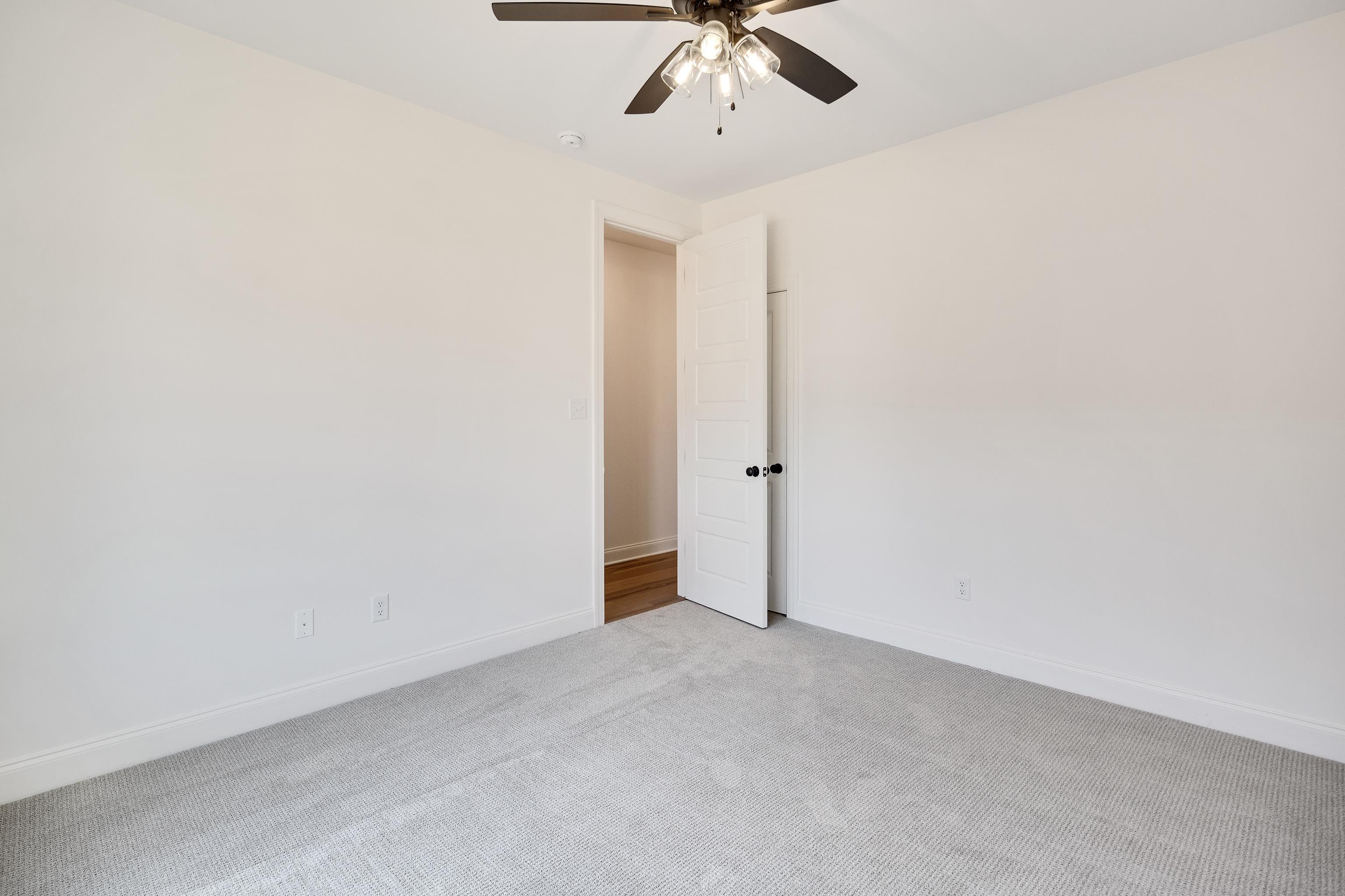 Arlington, Tennessee 38002, United States, 5 Bedrooms Bedrooms, ,3 BathroomsBathrooms,Residential,Active,33077