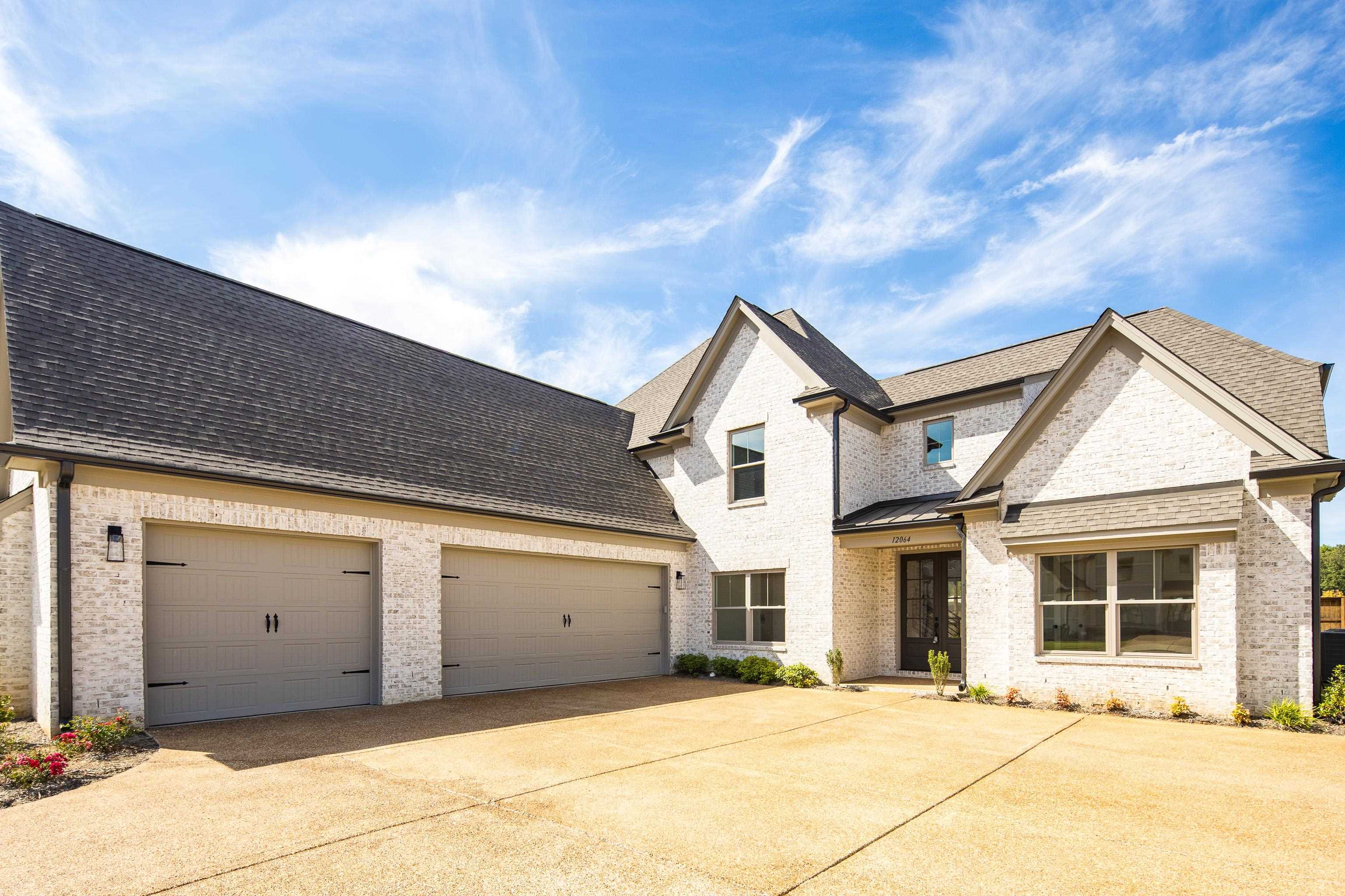 Arlington, Tennessee 38002, United States, 5 Bedrooms Bedrooms, ,3 BathroomsBathrooms,Residential,Active,33077