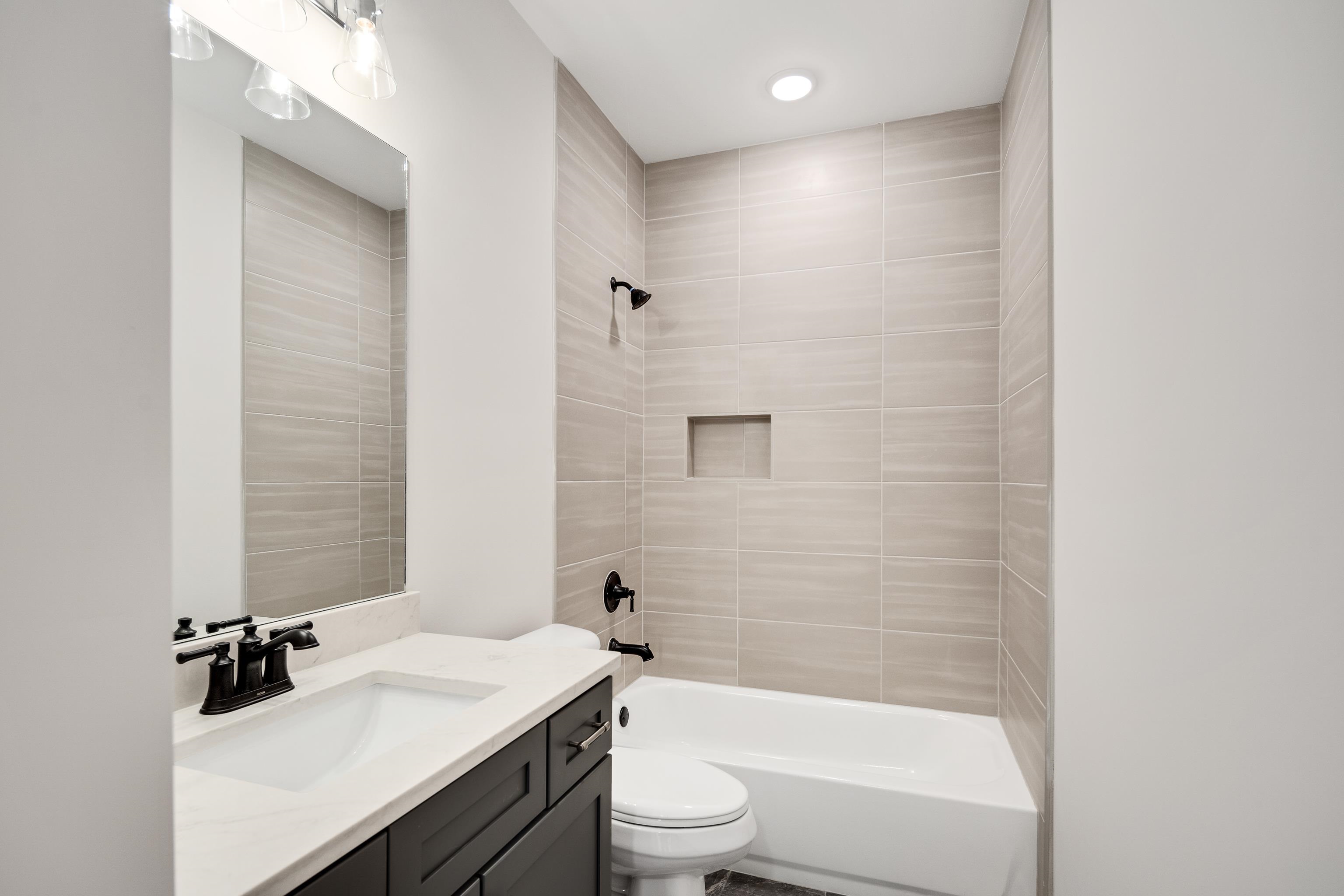 Arlington, Tennessee 38002, United States, 5 Bedrooms Bedrooms, ,3 BathroomsBathrooms,Residential,Active,33077