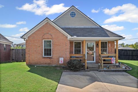Photo of 5893 KAYLA DR, Southaven, MS 38671 (MLS # 10207127)