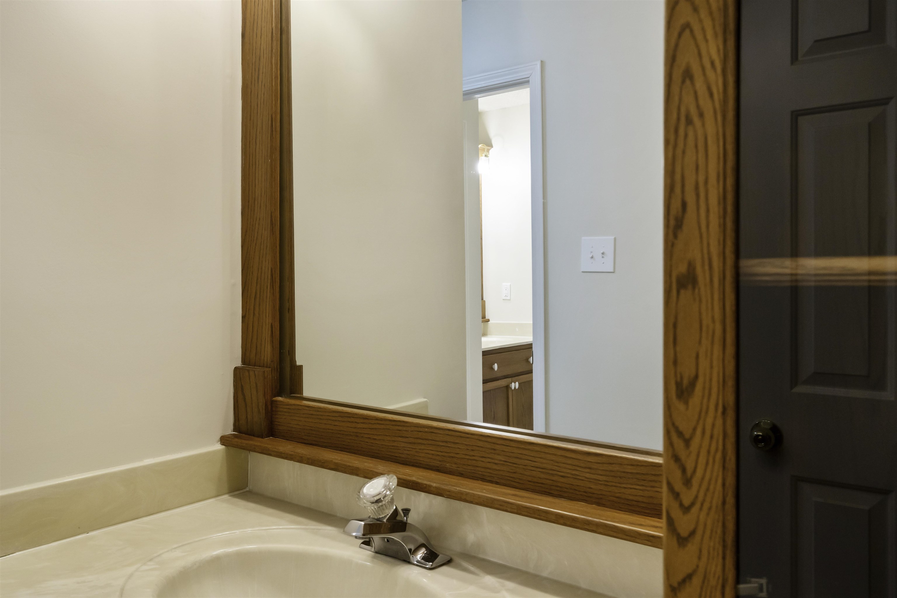 Memphis, Tennessee 38119, United States, 3 Bedrooms Bedrooms, ,3 BathroomsBathrooms,Residential,Pending,9161