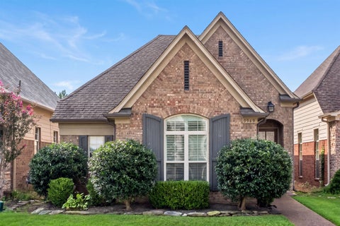 Photo of 9949 OBAN DR, Cordova, TN 38016 (MLS # 10227976)