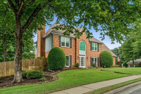Photo of 1851 AUTUMNDALE DR, Cordova, TN 38016 (MLS # 10224458)