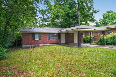 Photo of 2282 ARLENE AVE, Memphis, TN 38127 (MLS # 10222706)