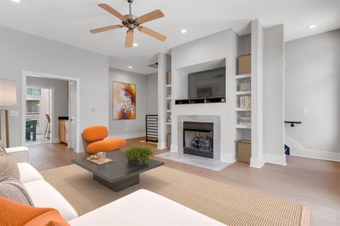 Photo of 621 DENMARK DR 201 #201, Memphis, TN 38103 (MLS # 10211540)