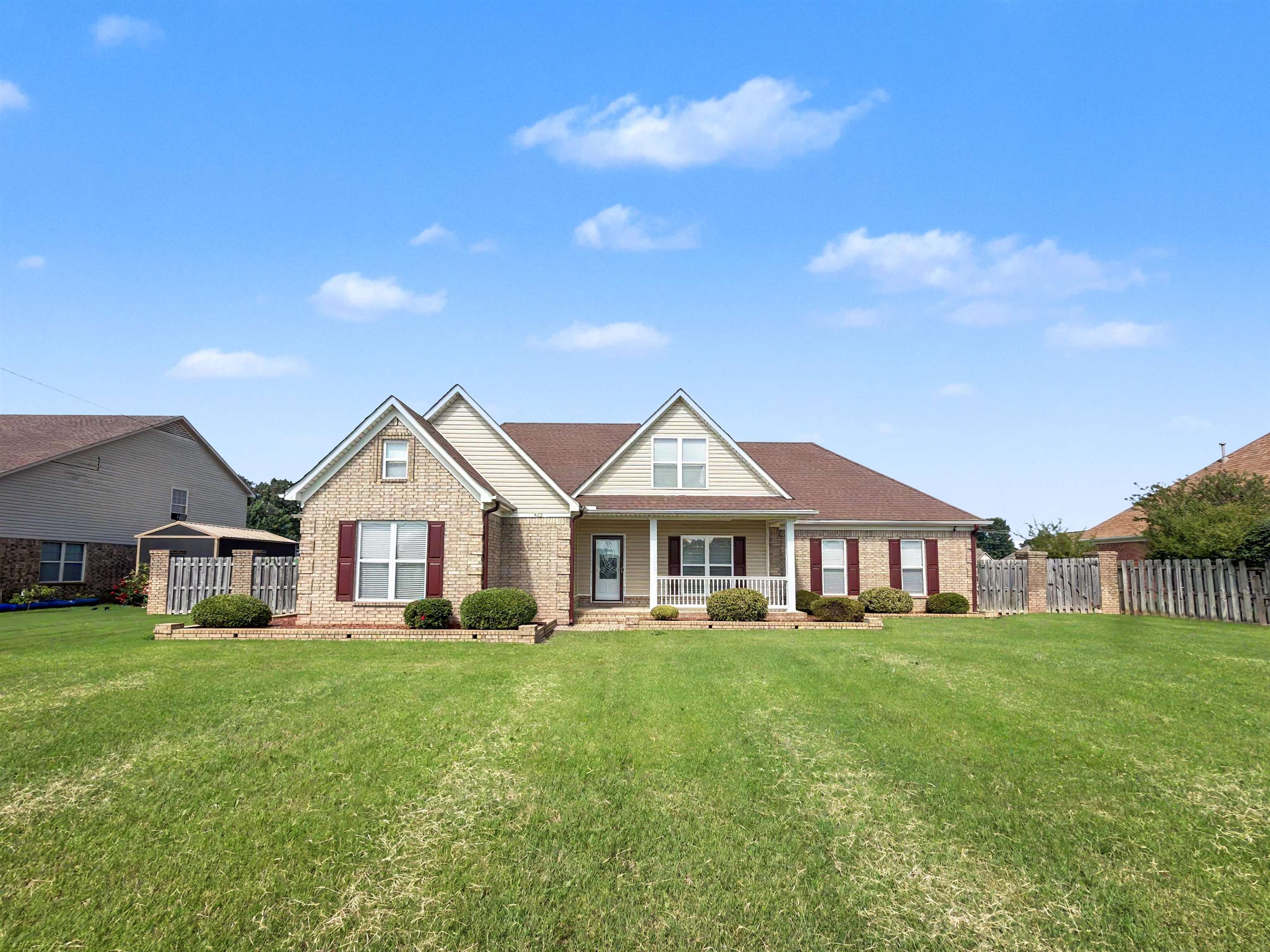 Photo 1 of 18 — 469 ROSEMARK RD, Atoka, TN 38004
