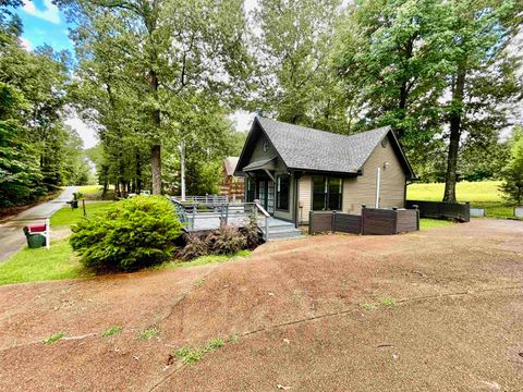 Photo of 50 HAINES DR, Iuka, MS 38852 (MLS # 10202182)