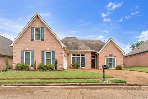Photo of 7494 S LINKS VIEW LN, Cordova, TN 38018 (MLS # 10206541)
