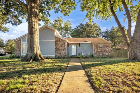 Photo of 3130 MARY ELIZABETH DR, Bartlett, TN 38134 (MLS # 10207111)