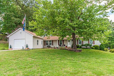 Photo of 718 CRABTREE RD, Selmer, TN 38375 (MLS # 10204611)