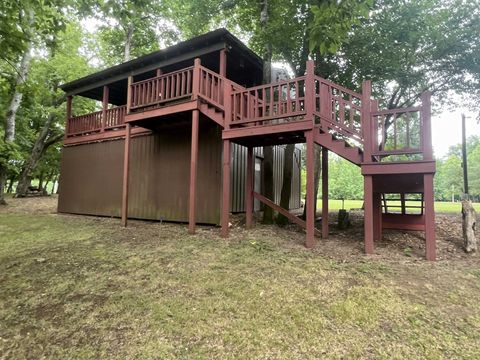 Photo of 590 TOWBOAT LN, Adamsville, TN 38310 (MLS # 10202924)
