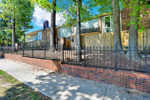 Photo of 698 HOTCHKISS BLVD B #B, Memphis, TN 38104 (MLS # 10215968)
