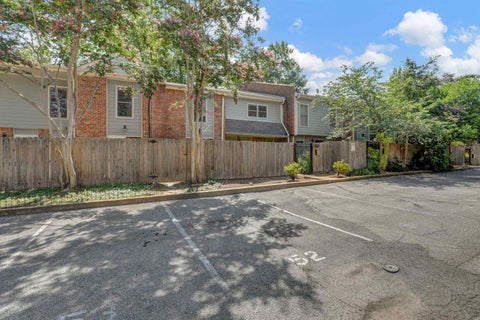 Photo of 698 HOTCHKISS BLVD B #B, Memphis, TN 38104 (MLS # 10215968)
