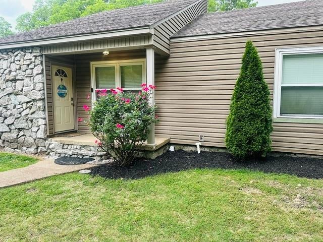 Photo 1 of 40 — 127 WALTON LOOP RD, Covington, TN 38019