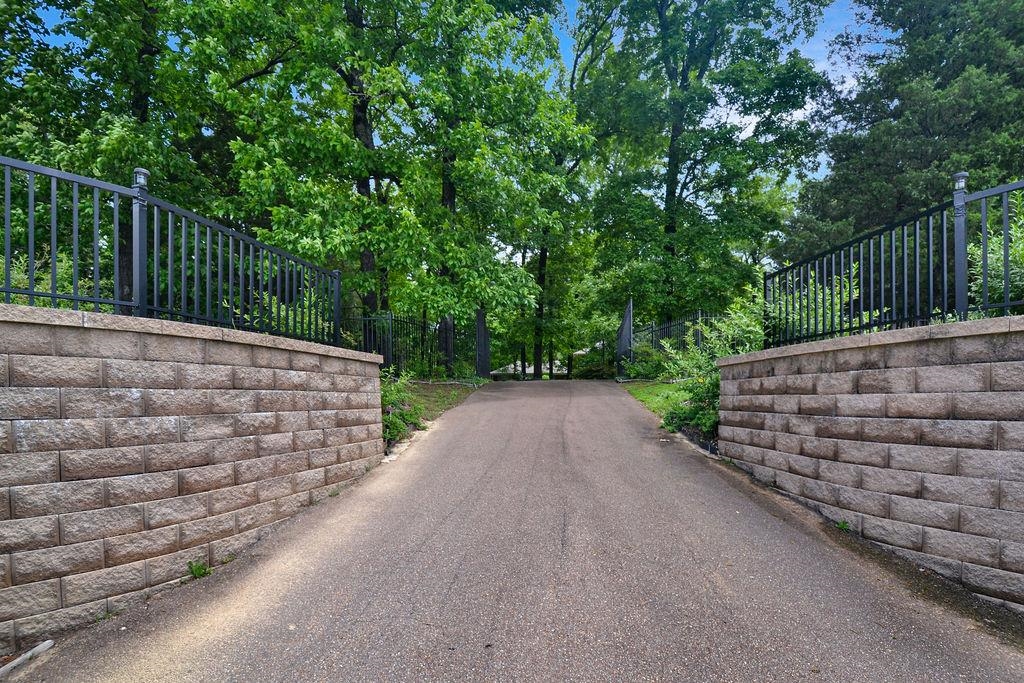 3676 FOREST HILL-IRENE RD