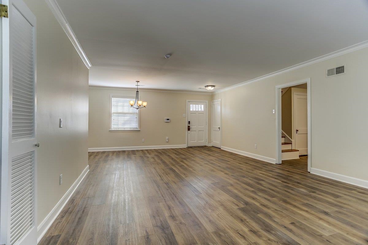 Memphis, Tennessee 38117, United States, 4 Bedrooms Bedrooms, ,3 BathroomsBathrooms,Residential,Active,225306