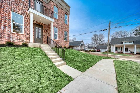 Photo of 296 E WASHINGTON AVE, Covington, TN 38019 (MLS # 10213184)
