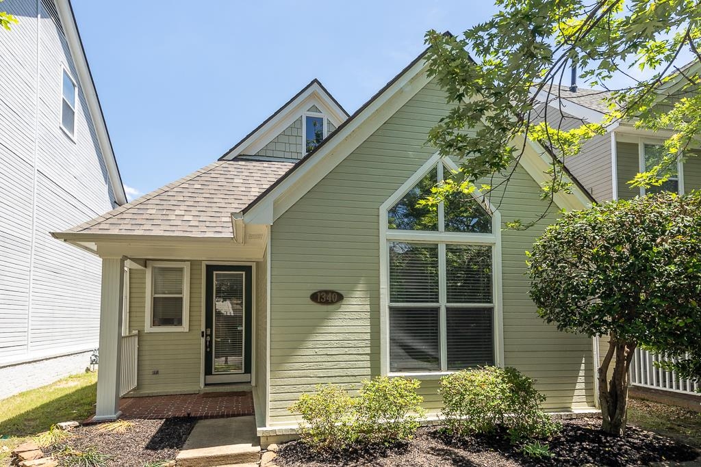 1340 ISLAND TOWN DR