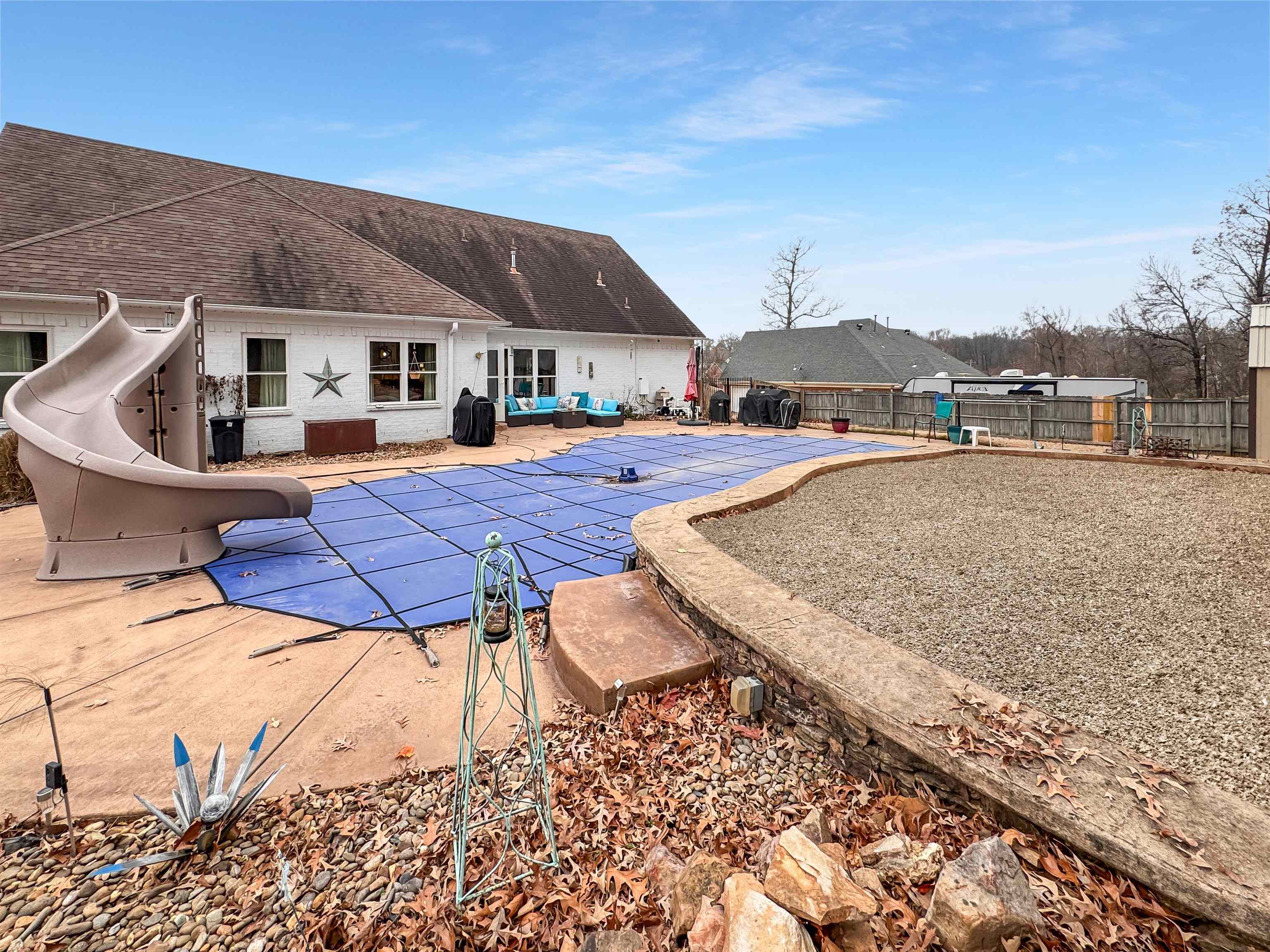 Atoka, Tennessee 38004, United States, 4 Bedrooms Bedrooms, ,3 BathroomsBathrooms,Residential,Active,252037