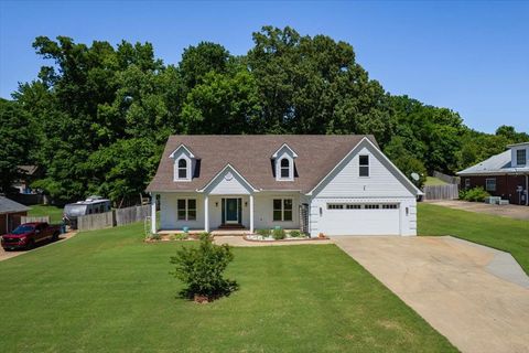 Photo of 148 CLAIRE DR, Atoka, TN 38004 (MLS # 10210859)