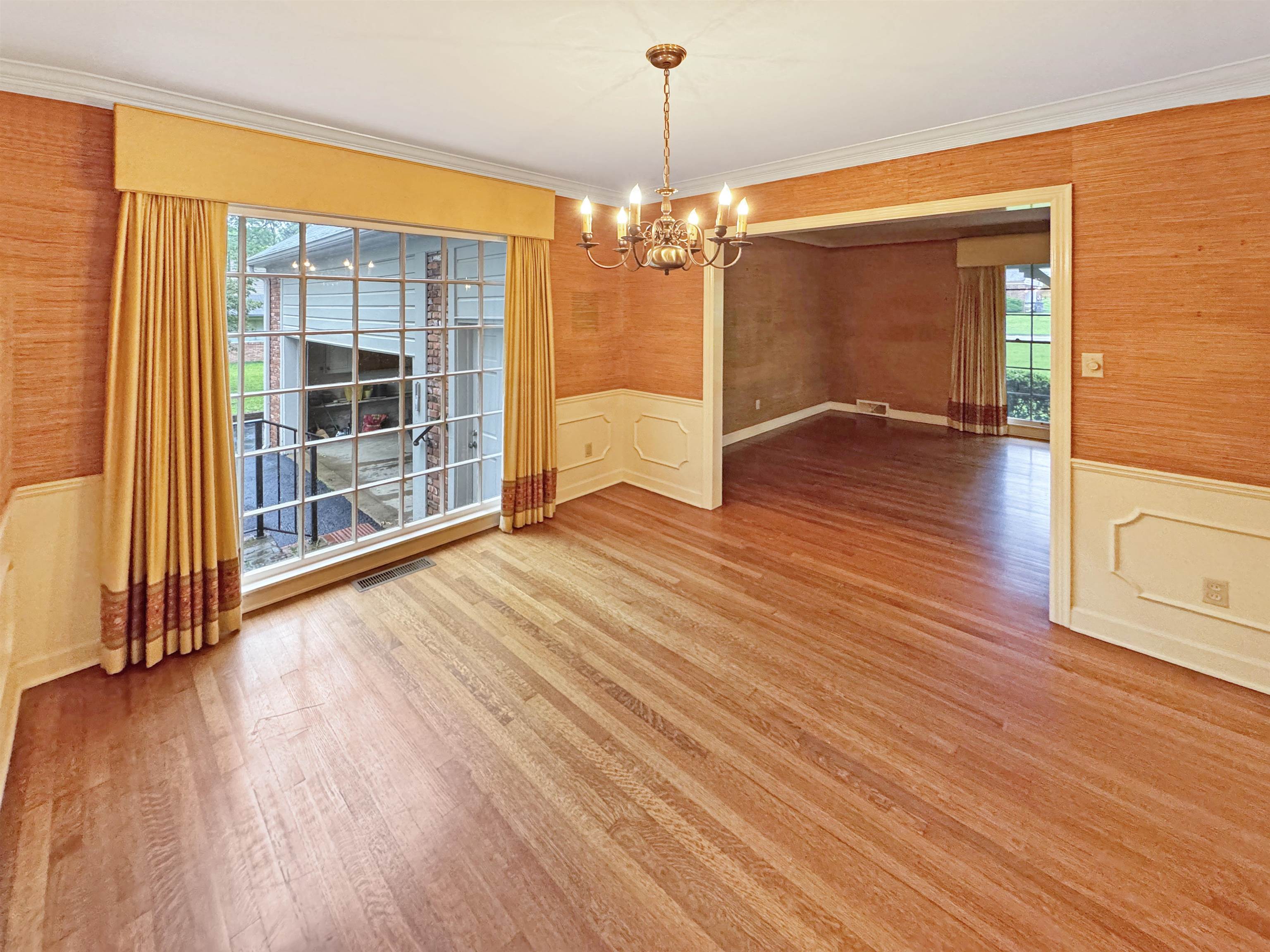 Memphis, Tennessee 38128, United States, 5 Bedrooms Bedrooms, ,3 BathroomsBathrooms,Residential,Pending,122653