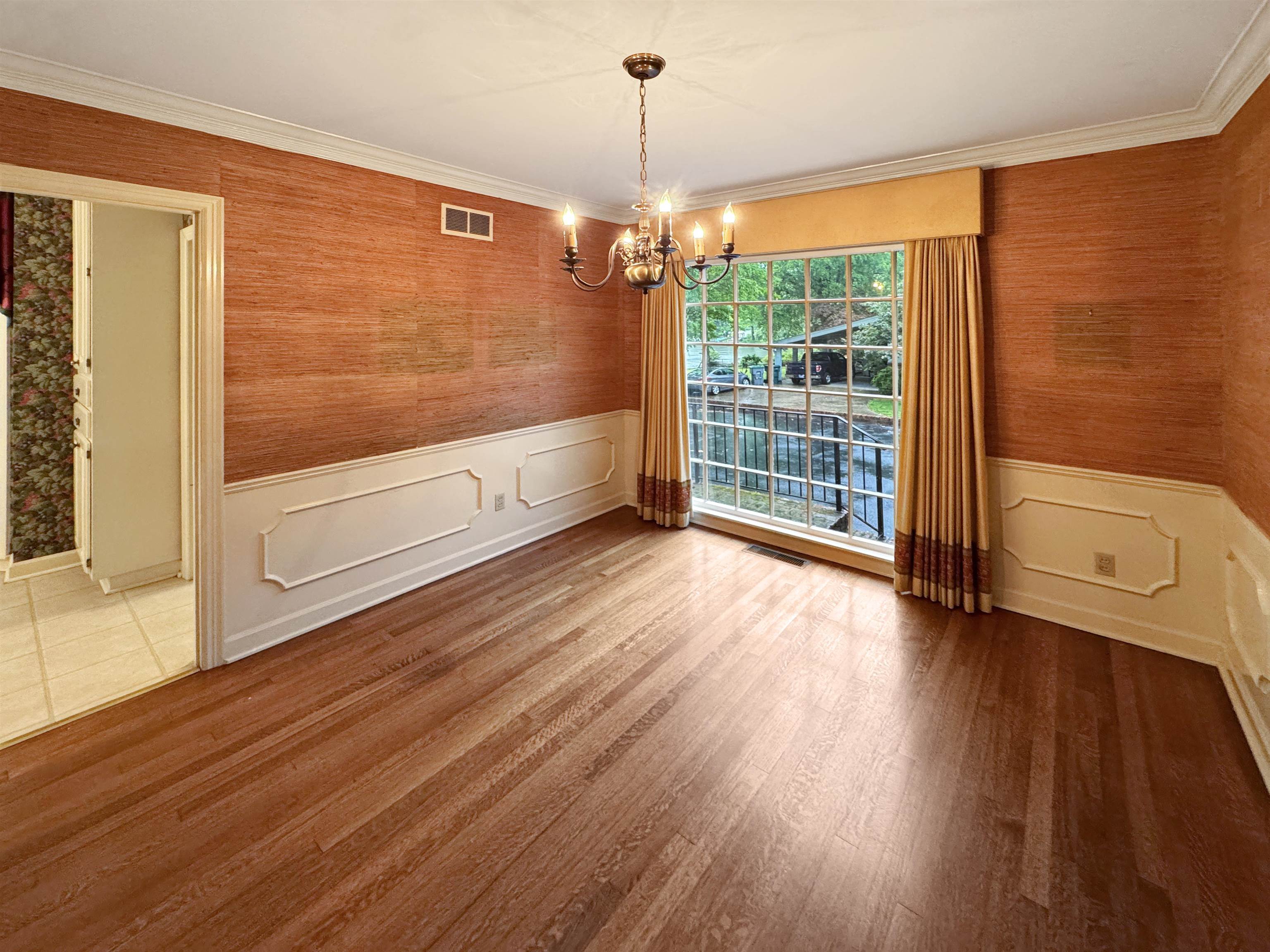 Memphis, Tennessee 38128, United States, 5 Bedrooms Bedrooms, ,3 BathroomsBathrooms,Residential,Pending,122653