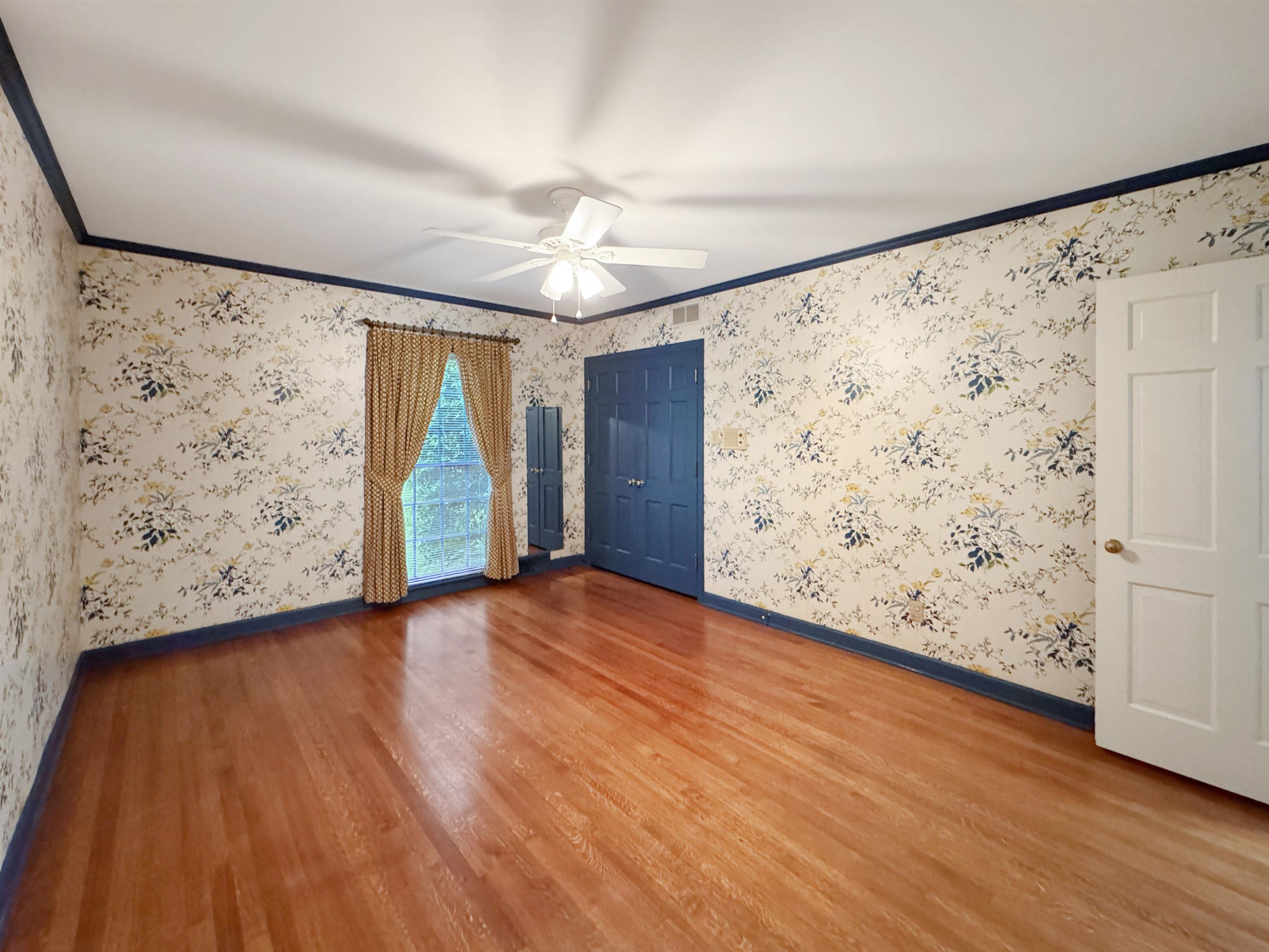 Memphis, Tennessee 38128, United States, 5 Bedrooms Bedrooms, ,3 BathroomsBathrooms,Residential,Pending,122653