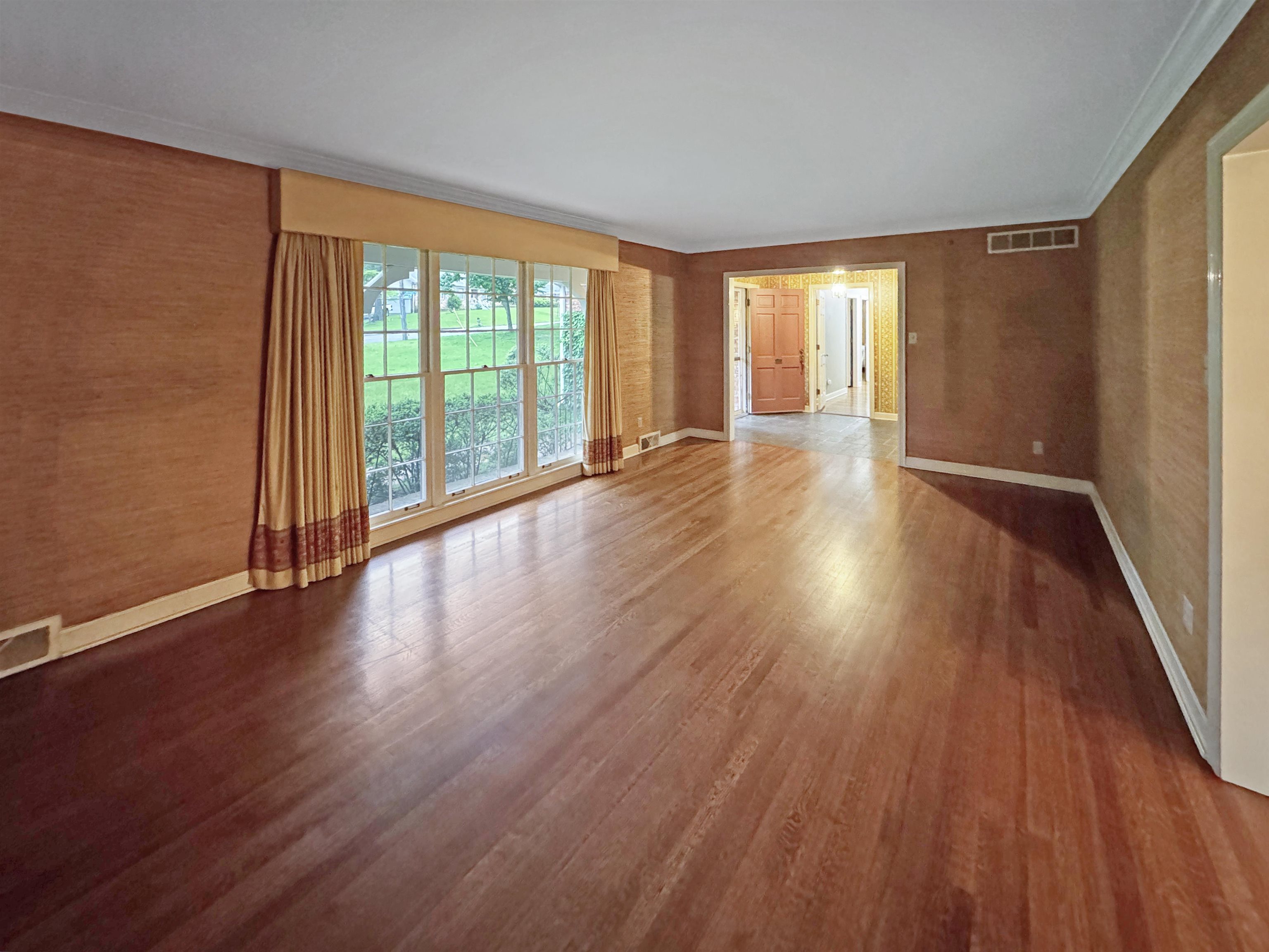 Memphis, Tennessee 38128, United States, 5 Bedrooms Bedrooms, ,3 BathroomsBathrooms,Residential,Pending,122653