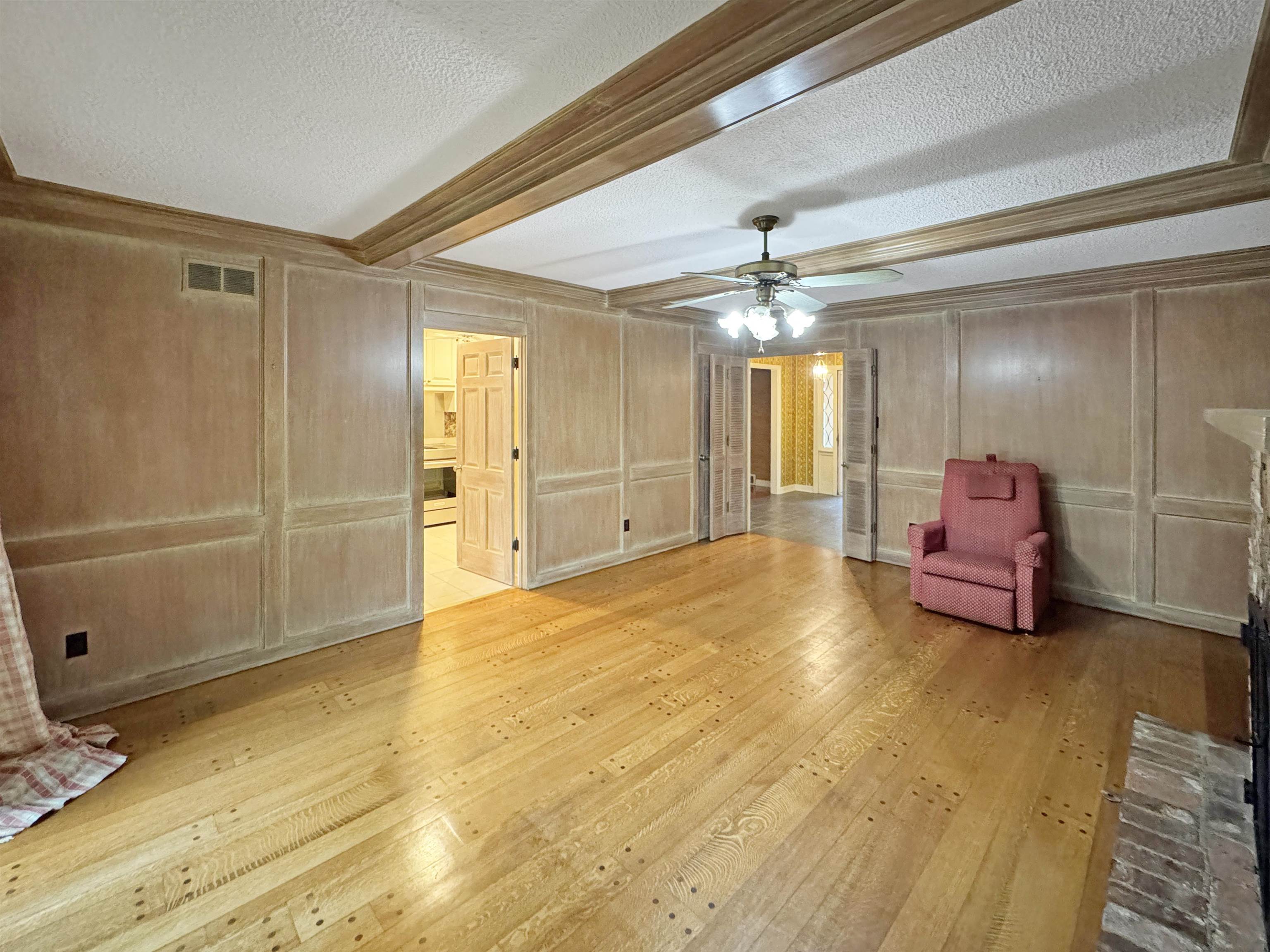 Memphis, Tennessee 38128, United States, 5 Bedrooms Bedrooms, ,3 BathroomsBathrooms,Residential,Pending,122653