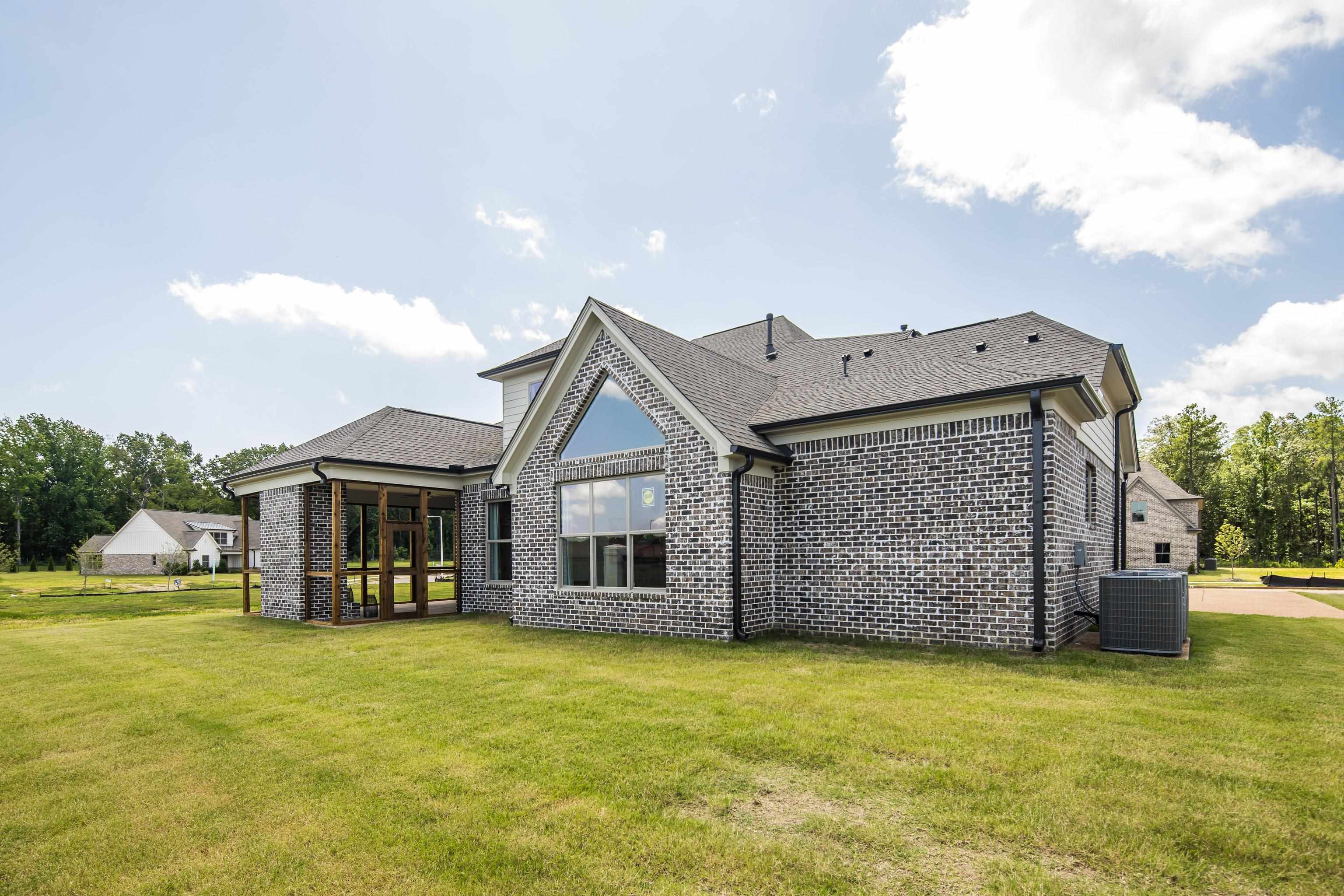 Arlington, Tennessee 38002, United States, 5 Bedrooms Bedrooms, ,3 BathroomsBathrooms,Residential,Active,45407