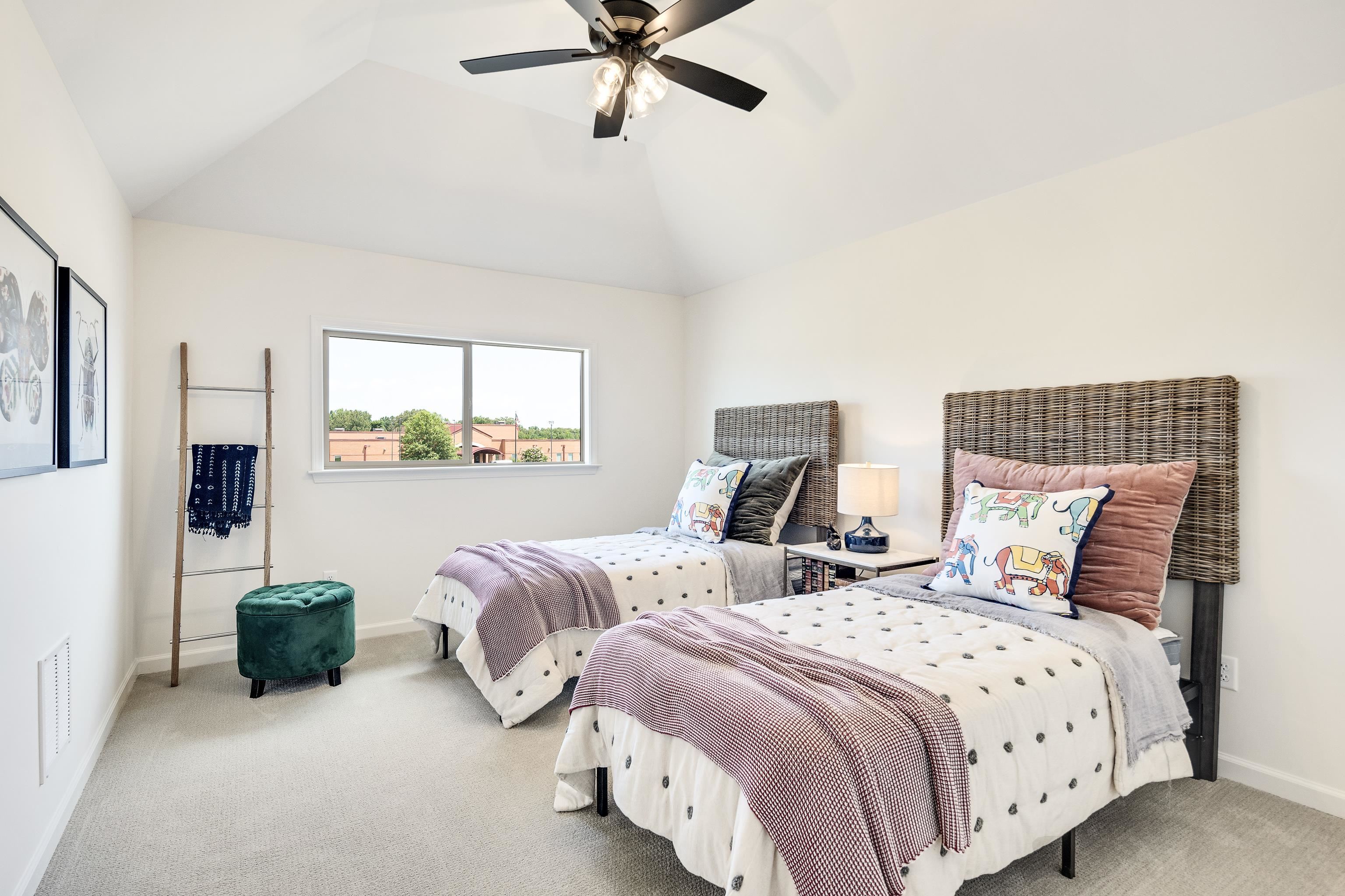 Arlington, Tennessee 38002, United States, 5 Bedrooms Bedrooms, ,3 BathroomsBathrooms,Residential,Active,45407