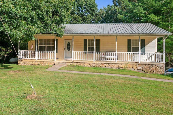 307 HARLAN ST, GREENEVILLE, TN 37745 - Image 784bc82d7e5fda5e9dfa8a460f10f726/2294165979