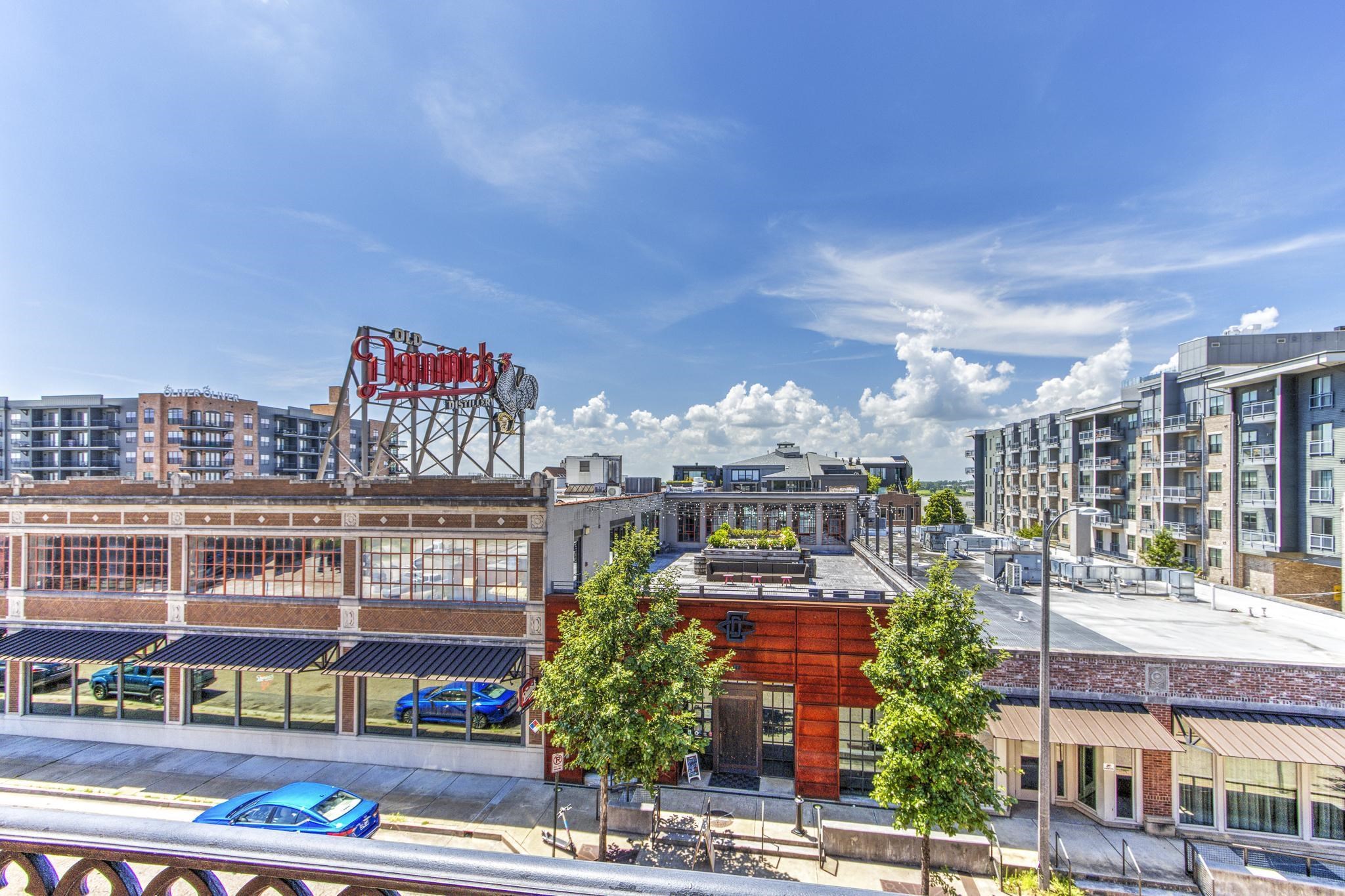 Memphis, Tennessee 38103, United States, 2 Bedrooms Bedrooms, ,3 BathroomsBathrooms,Residential,Active,175048