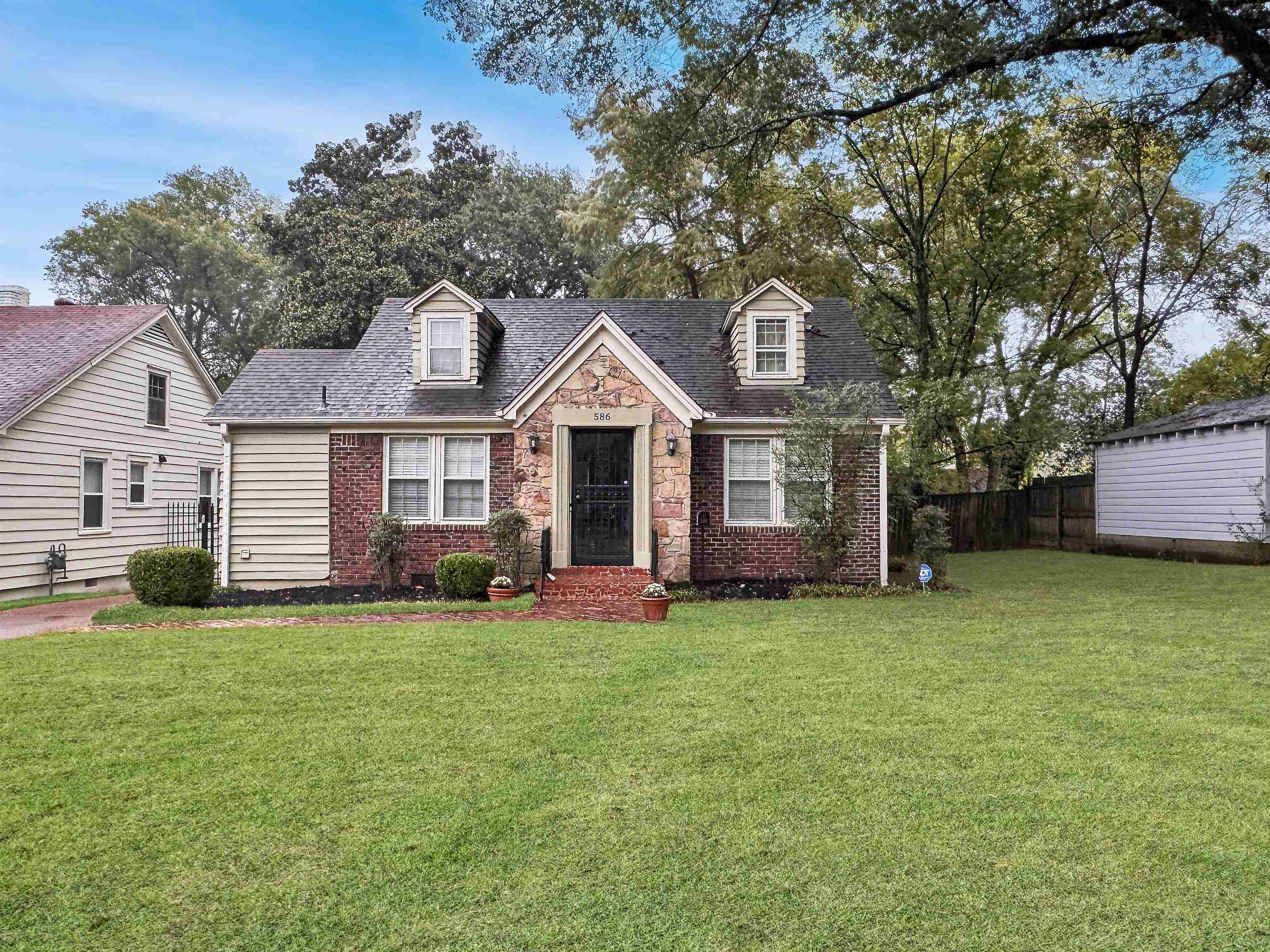 Memphis, Tennessee 38111, United States, 2 Bedrooms Bedrooms, ,1 BathroomBathrooms,Residential,Active,223741