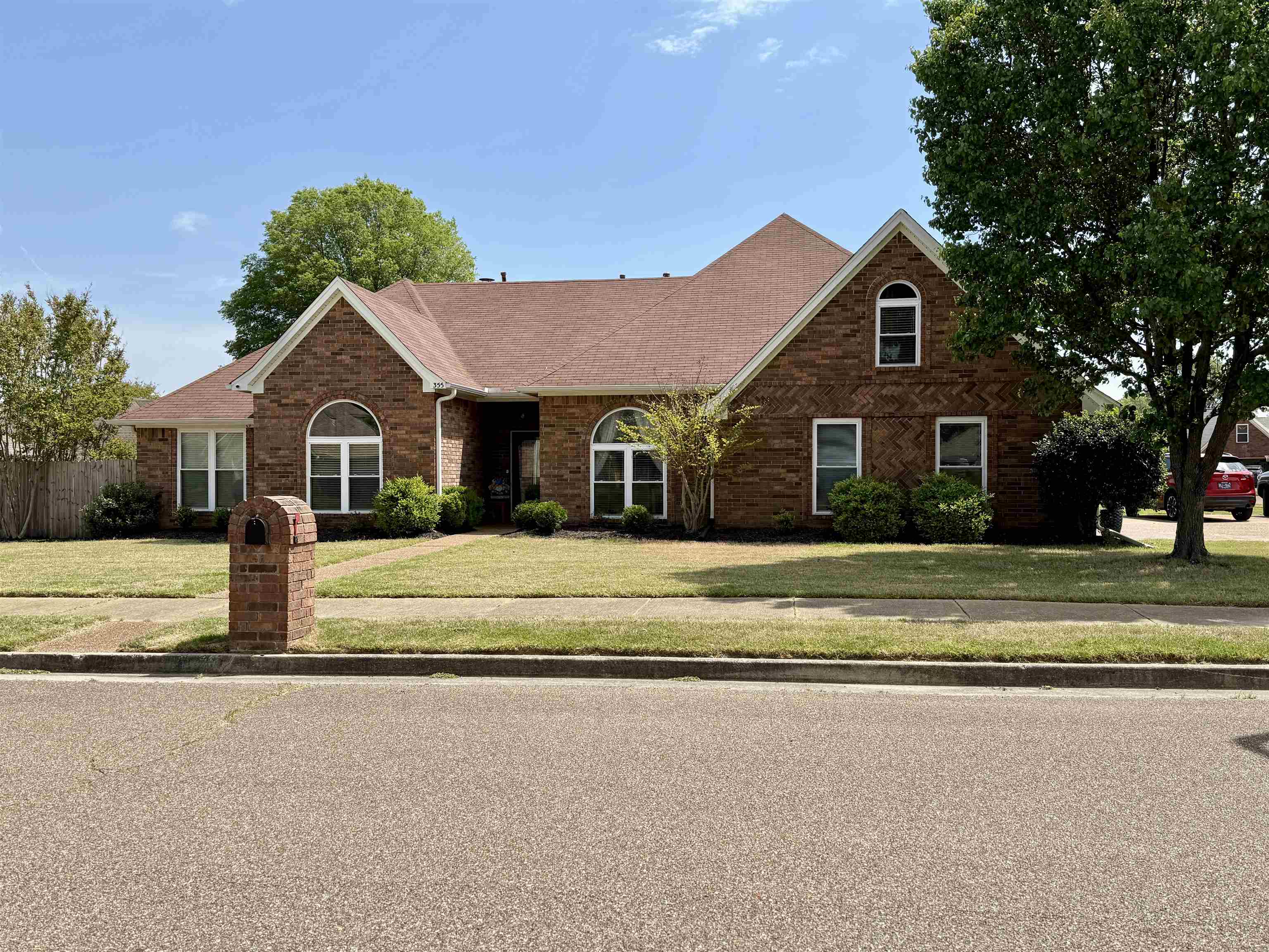Listing image 1