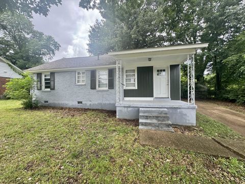 Photo of 3285 ASHLAND ST, Memphis, TN 38127 (MLS # 10222866)