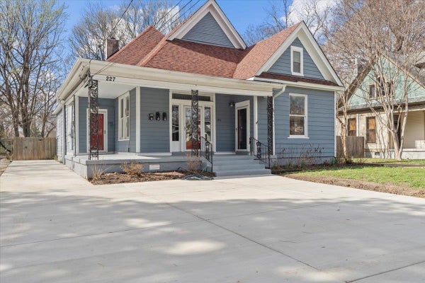 227 N WILLETT ST APT 103, MEMPHIS, TN 38112 - Image 7a01fddbee7e64bc3ebab4b2fcadceb3/109528153