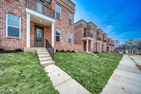 Photo of 224 E WASHINGTON AVE, Covington, TN 38019 (MLS # 10213171)