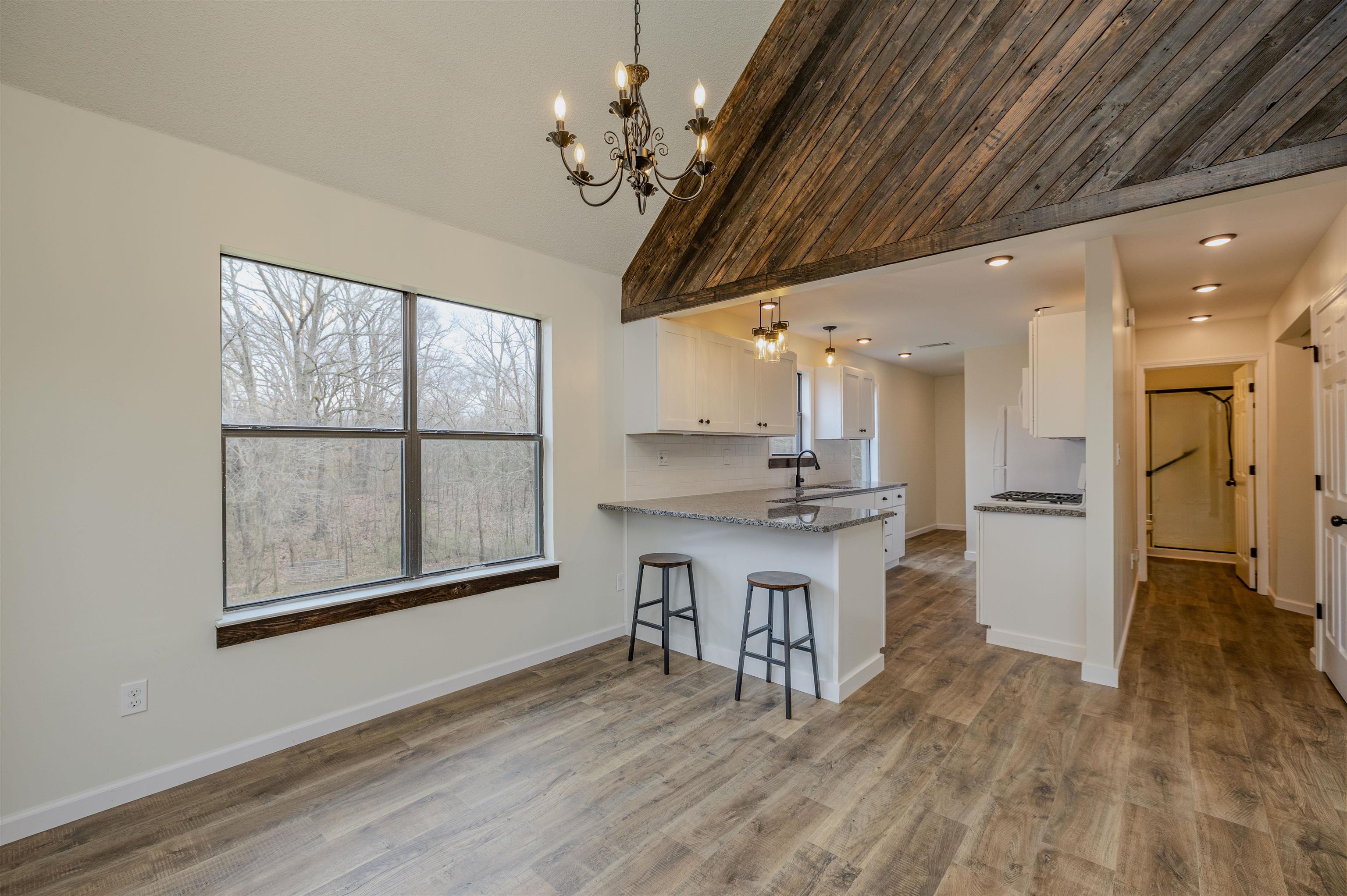 Millington, Tennessee 38053, United States, 2 Bedrooms Bedrooms, ,2 BathroomsBathrooms,Residential,Pending,84023