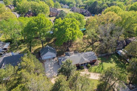 Photo of 259 W WHITE RD, Collierville, TN 38017 (MLS # 10218966)