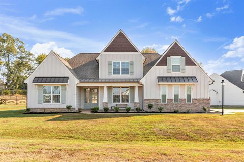 Photo of 225 MADELINE BLVD, Piperton, TN 38017 (MLS # 10205957)